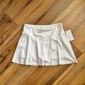 Women’s Athleta Ace Tennis Skort - 15.5” long, size Large